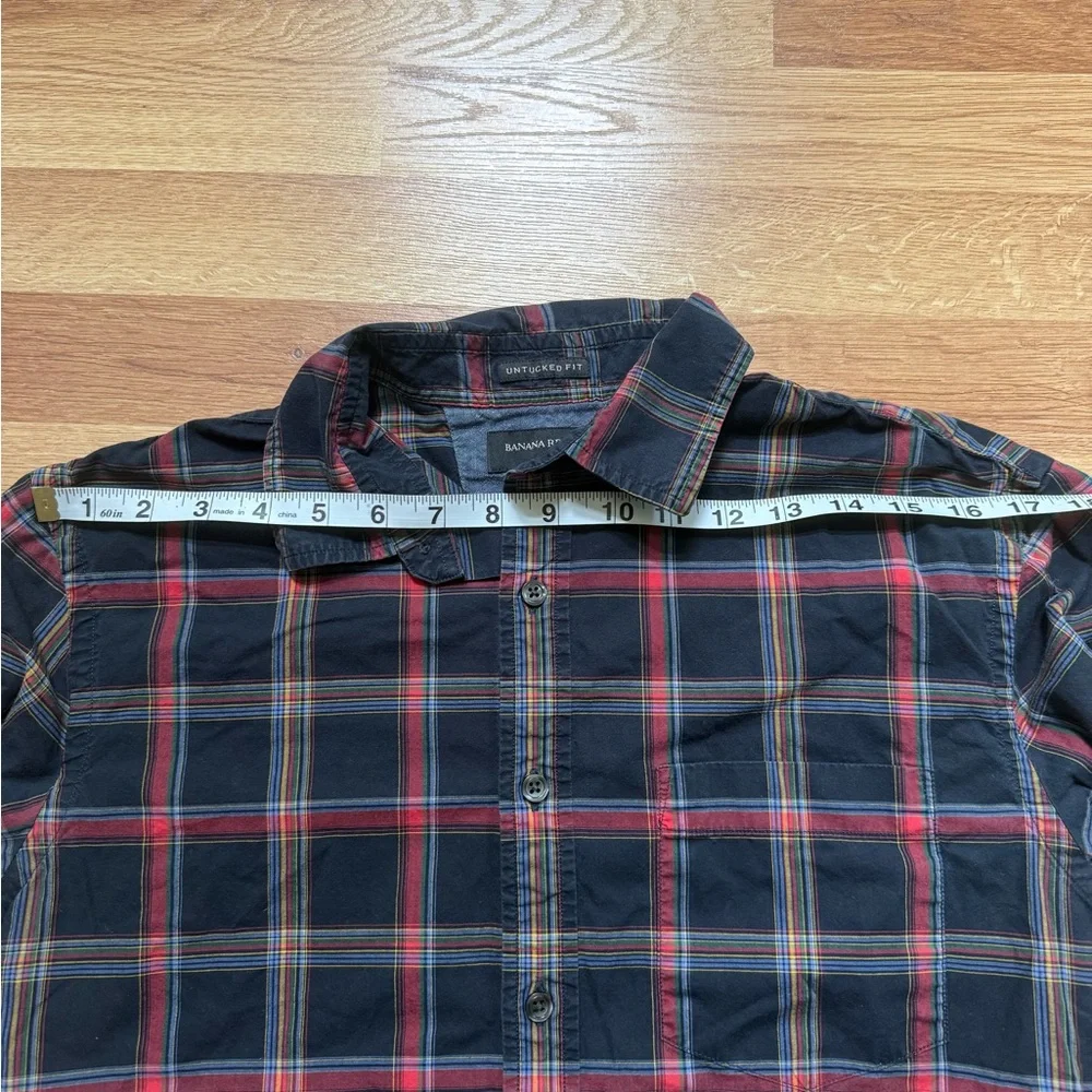 Banana Republic Navy Plaid Button-Up Shirt with Red and Green Stripes Size M